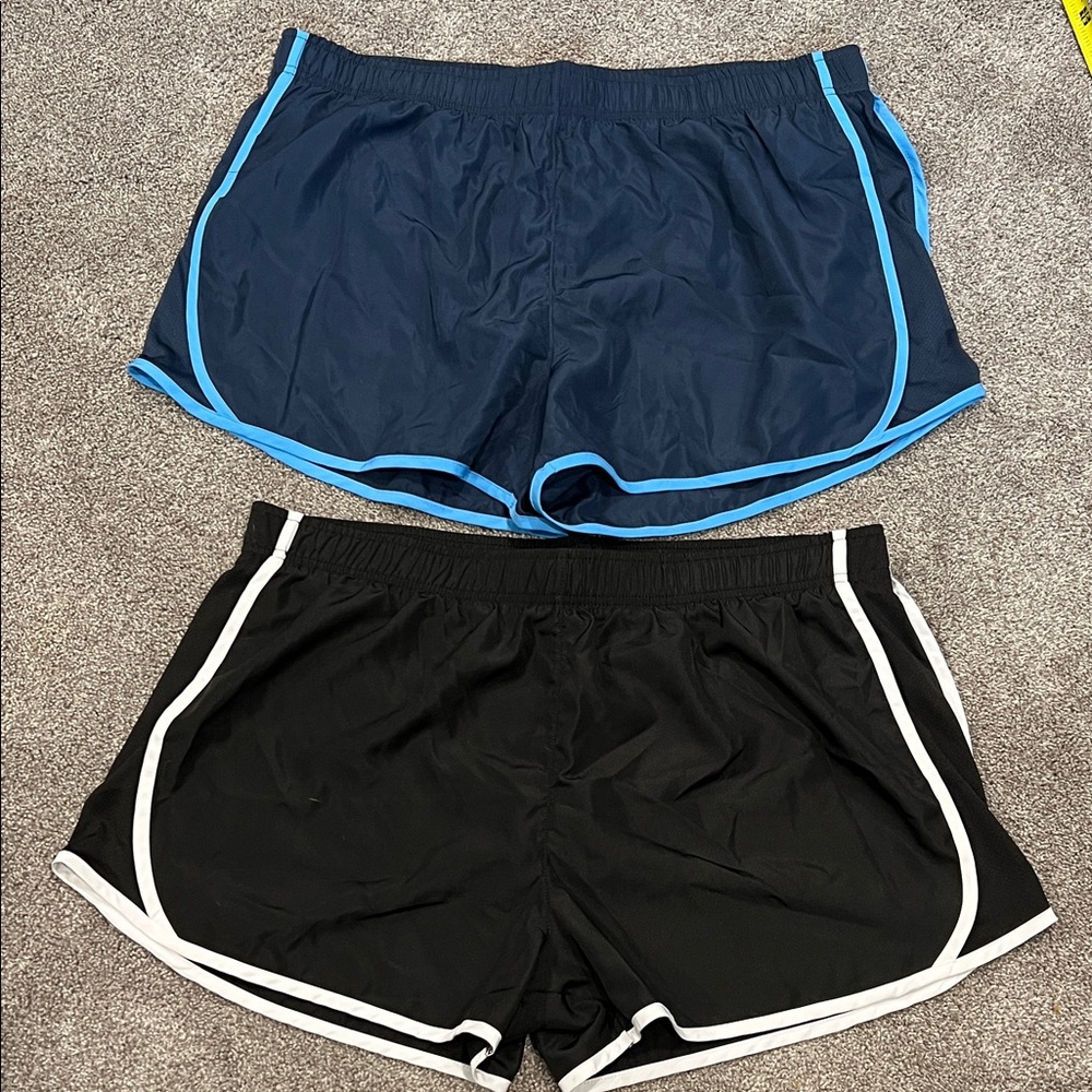 Athletic Women's Shorts in Black and Navy Set